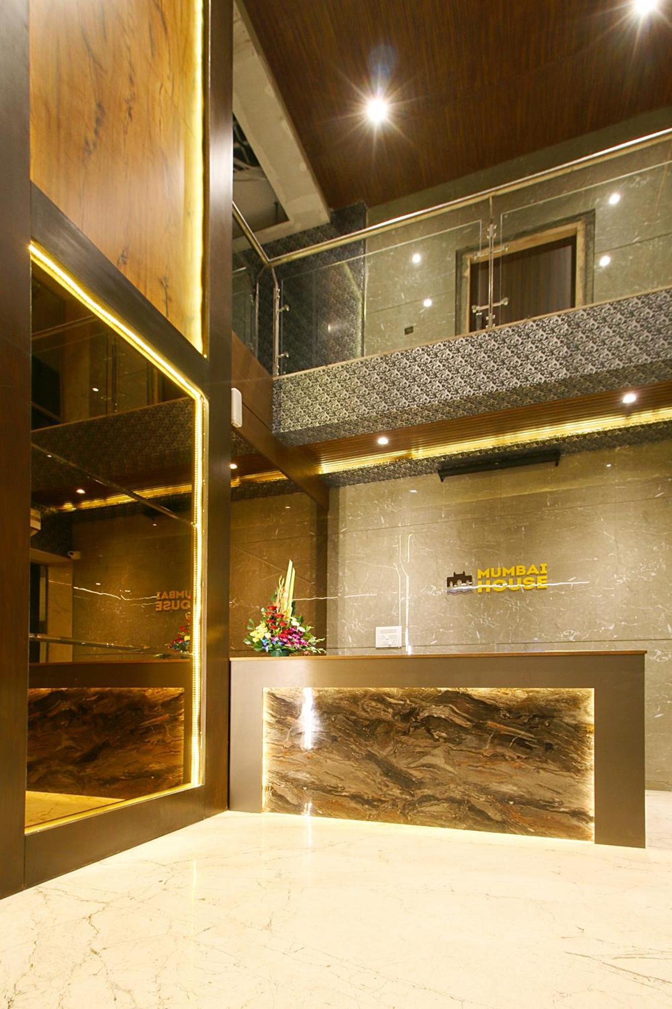 Mumbai House Luxury Apartments Santacruz East, Mumbai Exterior photo