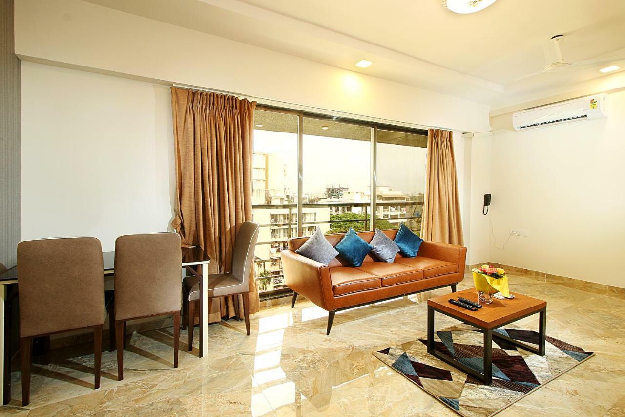 Mumbai House Luxury Apartments Santacruz East, Mumbai Exterior photo